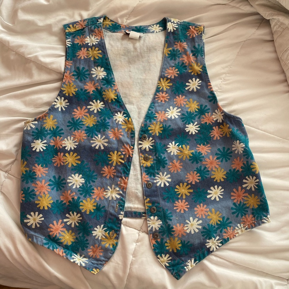 Stone Mesa Floral Denim Vest